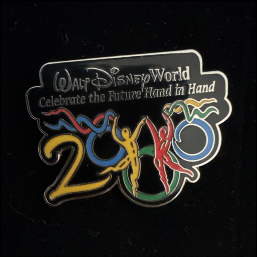 Disney Walt Disney World Celebrate the Future Hand in Hand Single Pin 2000 Y2K